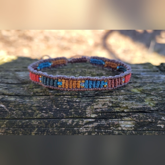 Handwoven Multicolor Macramé Friendship Bracelet - Picture 4 of 5
